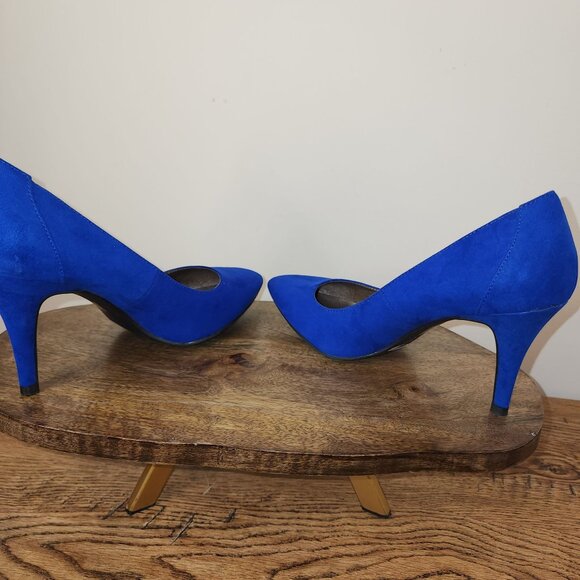 NWOB Blue Faux Suede Stiletto Heels Size 8/8.5 - Picture 5 of 10